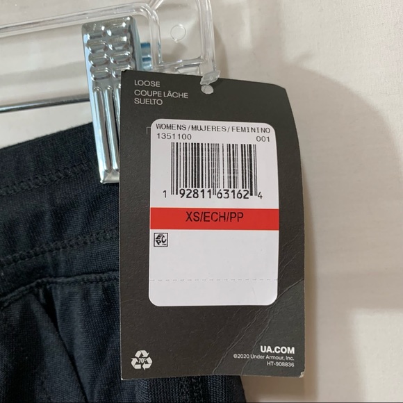 Under Armour Womens UA Tech Capris in Black XS - Picture 2 of 6